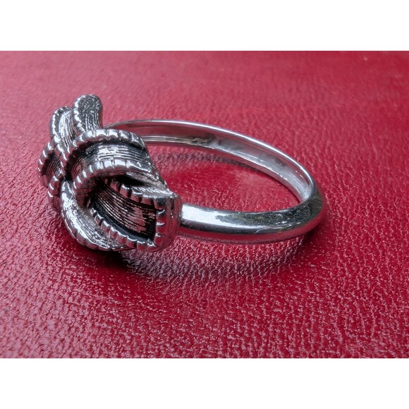 Vintage Avon Knot Ring Size 7.5 - Romantic Gift For Women - Picture 7 of 9